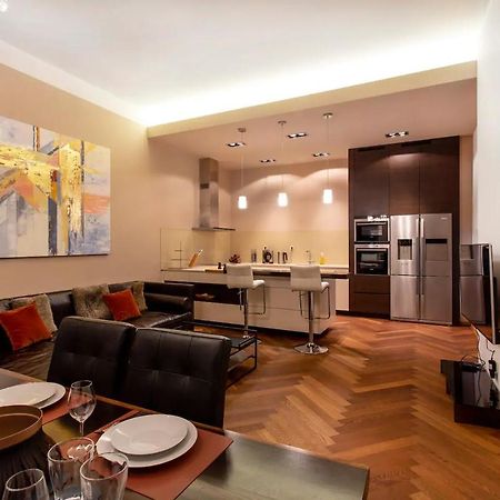 Apartamento Address Deluxe Downtown Liubliana Exterior foto